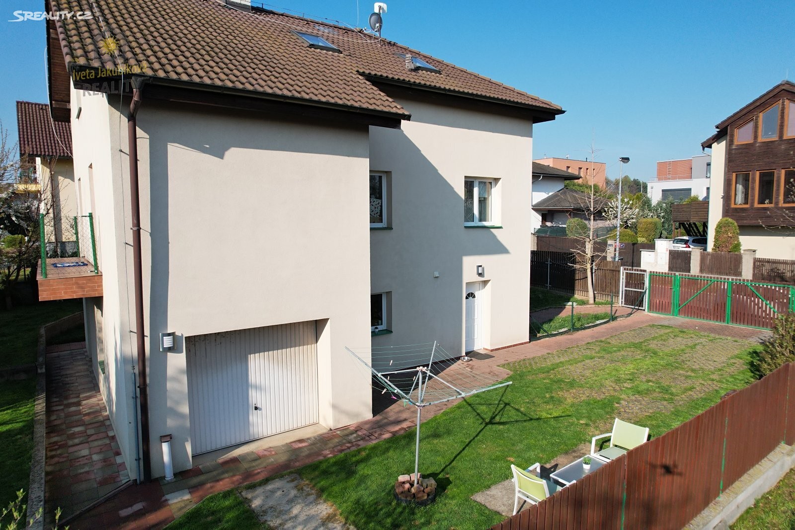 Prodej  rodinného domu 115 m², pozemek 271 m² – další