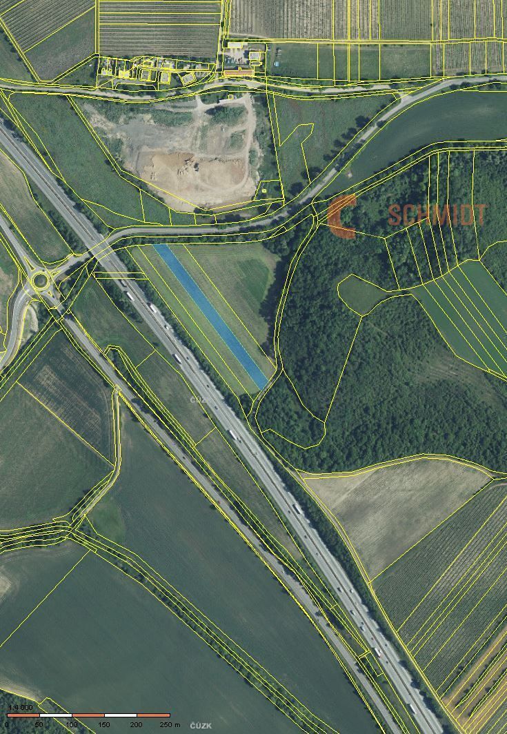 Prodej komerčního pozemku 27506 m², Hustopeče – fotka 1 z 3