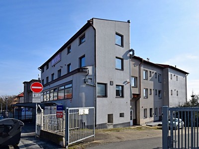 Pronájem bytu 1+kk 20 m²