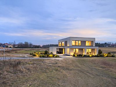 Prodej stavebního pozemku 1275 m²
