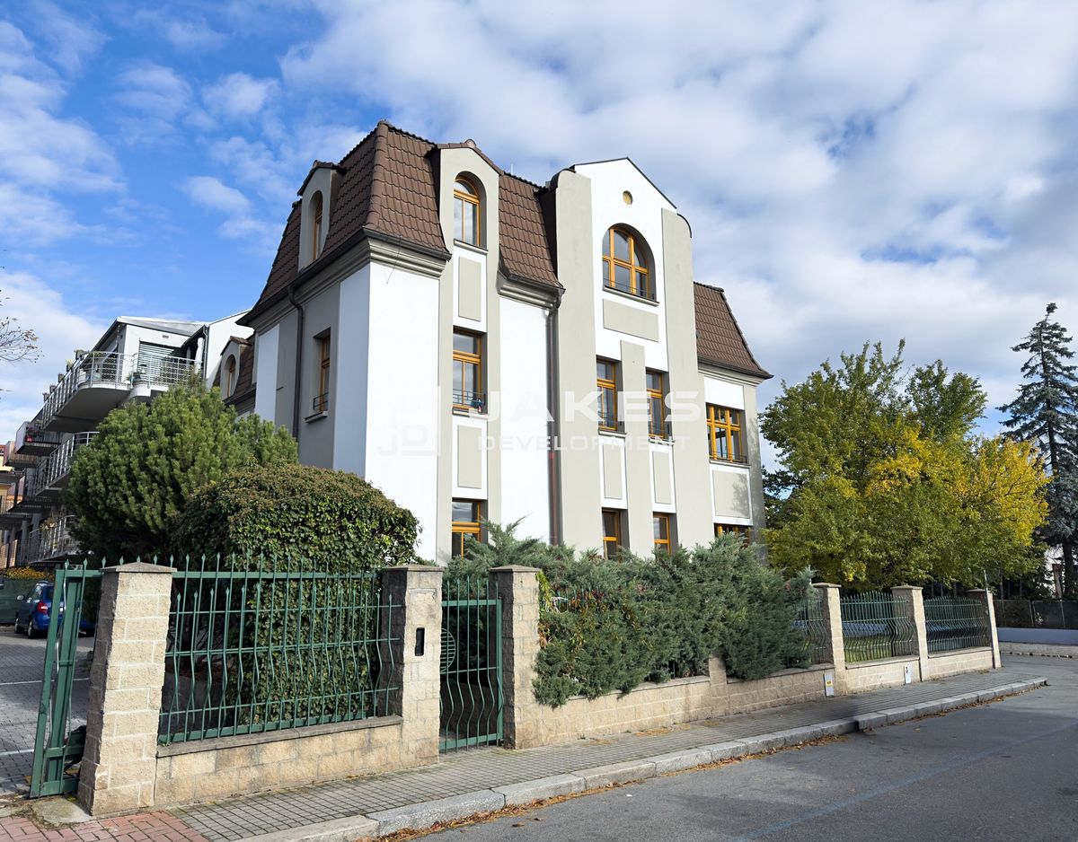 Prodej bytu 1+kk 29 m² – fotografie 2