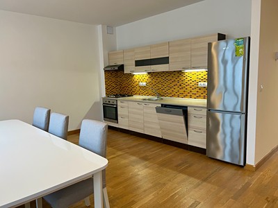Pronájem bytu 2+1 81 m² (Jednopodlažní)