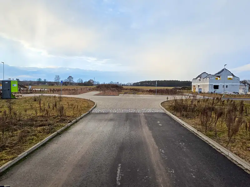 Prodej stavebního pozemku 1275 m², Živanice – náhled fotky 3