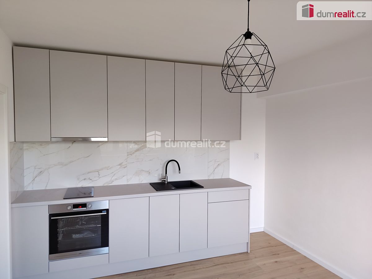 Pronájem bytu 2+kk 36 m²
