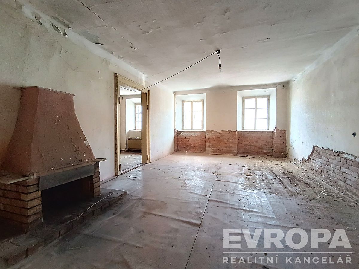 Prodej rodinného domu 146 m², pozemek 448 m² – fotografie 3
