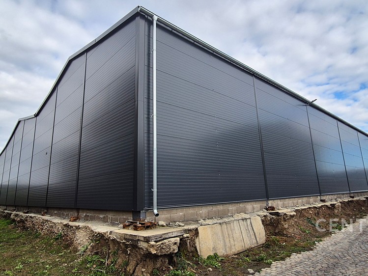 Pronájem komerčního prostoru, 3 162 m² (8 z 16)