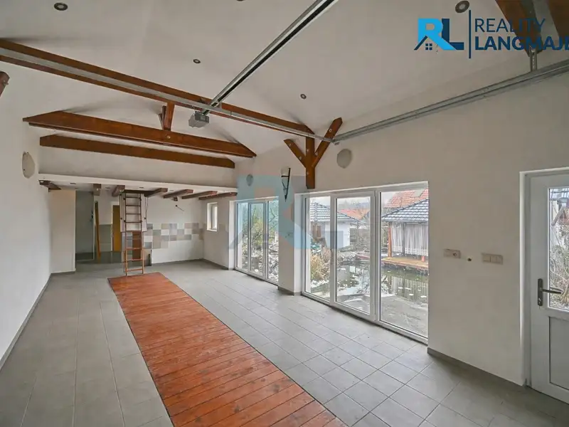 Prodej stavebního pozemku 656 m², Líně – náhled fotky 2