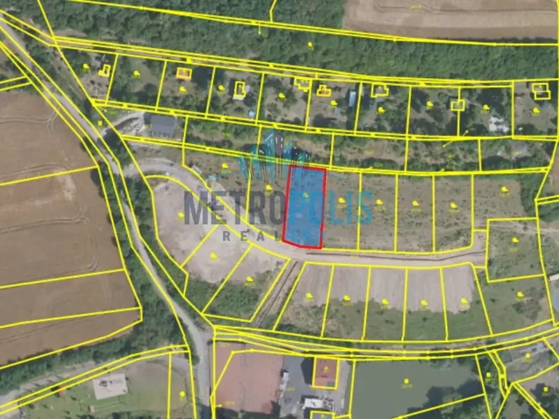 Prodej stavebního pozemku 862 m², Vodochody – náhled fotky 2