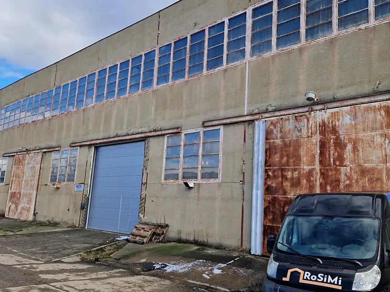 Pronájem výrobní haly, prostoru 905 m², Znojmo – náhled fotky 3