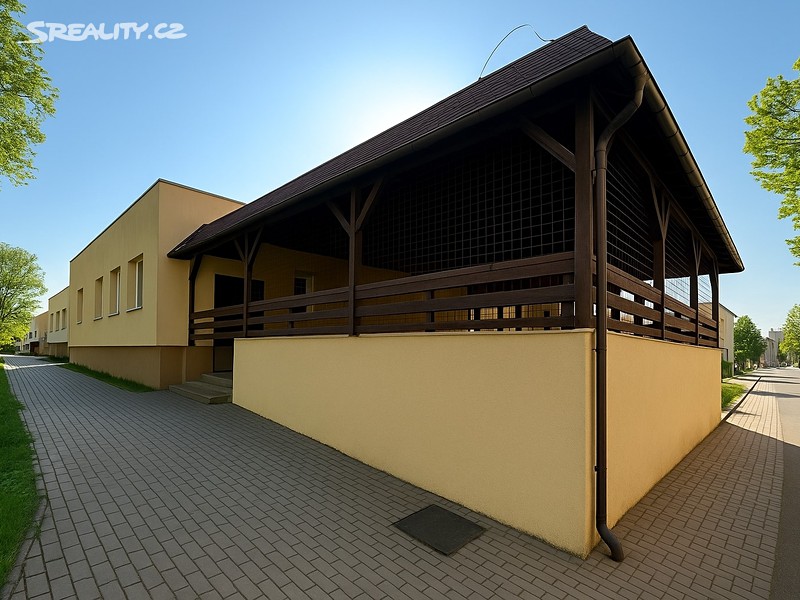 Prodej obchodního prostoru 640 m² – pohled 2