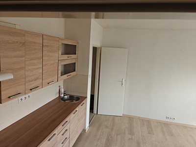 Pronájem bytu 1+kk 34 m²