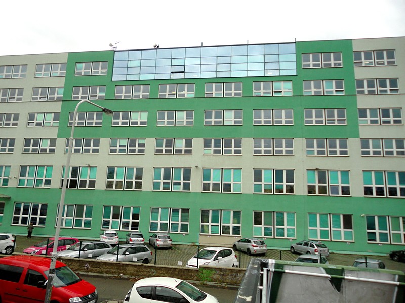 Pronájem kanceláře 831 m², Praha