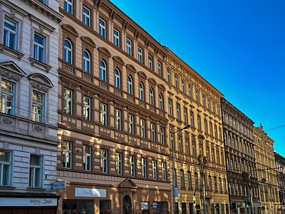 Prodej bytu 1+kk 44 m² (Jednopodlažní)