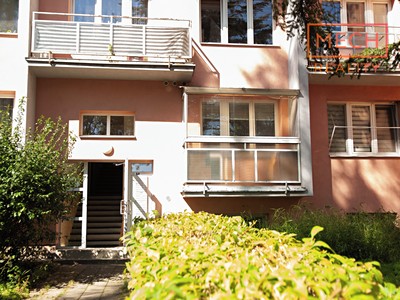 Pronájem bytu 1+kk 27 m² (Jednopodlažní)