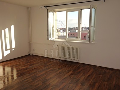 Pronájem bytu 1+1 49 m²