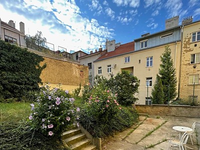 Pronájem bytu 2+kk 44 m² (Jednopodlažní)