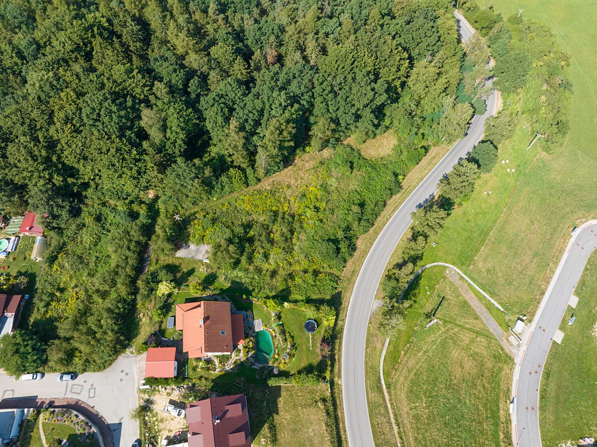 Prodej stavebního pozemku 1732 m² – fotografie 5