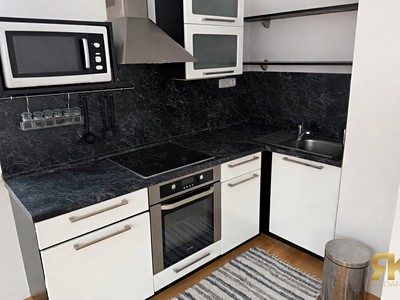 Pronájem bytu 2+kk 45 m² (Jednopodlažní)