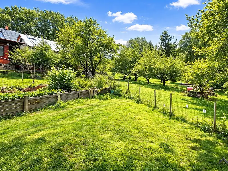 Prodej chaty 28 m², pozemek 28 m², Zlín – náhled fotky 3