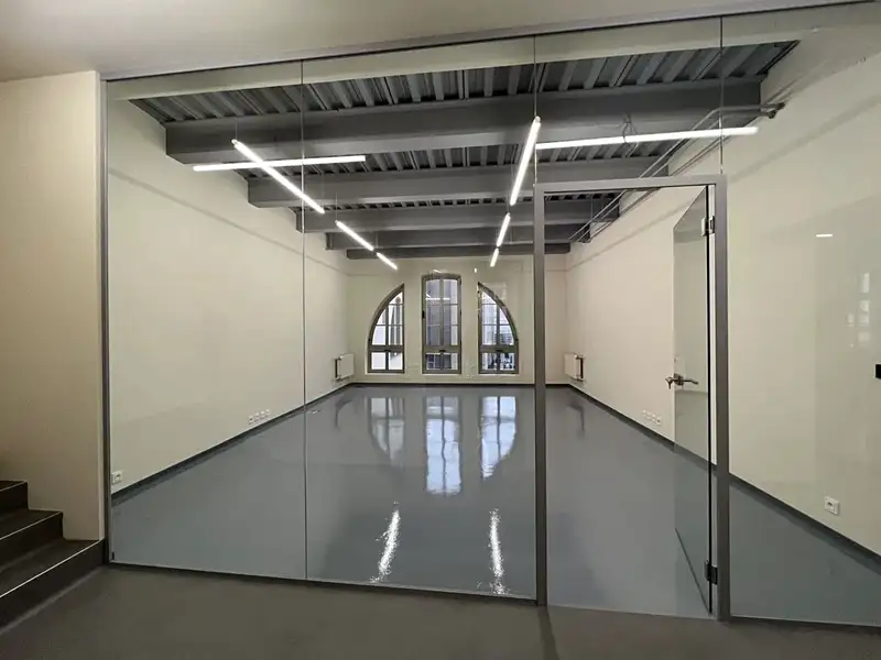 Pronájem kanceláře 20 m², Teplice – náhled fotky 1