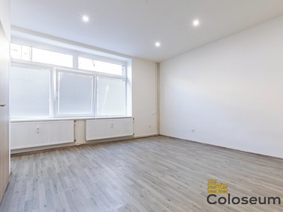 Pronájem bytu 1+kk 37 m²