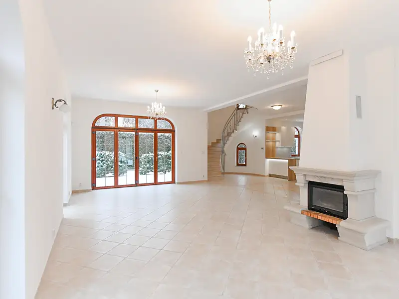 Pronájem vily 255 m², pozemek 780 m², Praha – náhled fotky 3