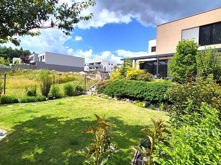 Prodej domu, 173 m² (3 z 45)