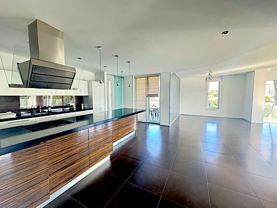 Prodej bytu 5+kk 248 m² (Jednopodlažní)