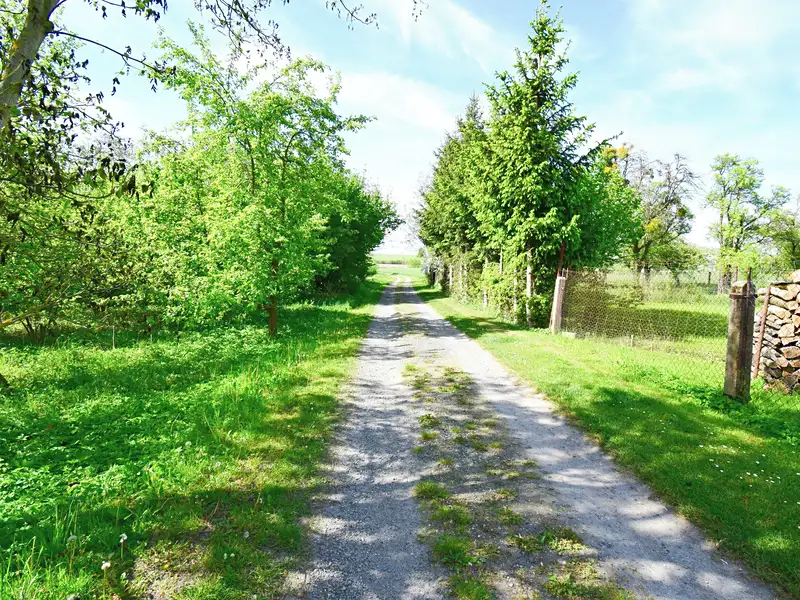 Prodej stavebního pozemku 2033 m², Ronov nad Doubravou – náhled fotky 1