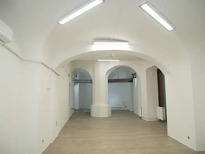 Pronájem restaurace 127 m², Brno – náhled fotky 1
