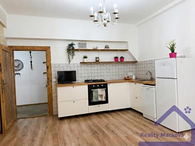 Pronájem bytu 2+kk 44 m² (Jednopodlažní)