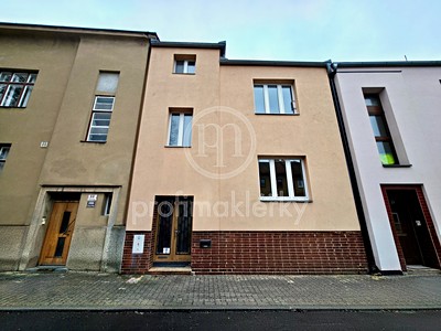 Pronájem  rodinného domu 165 m², pozemek 301 m²