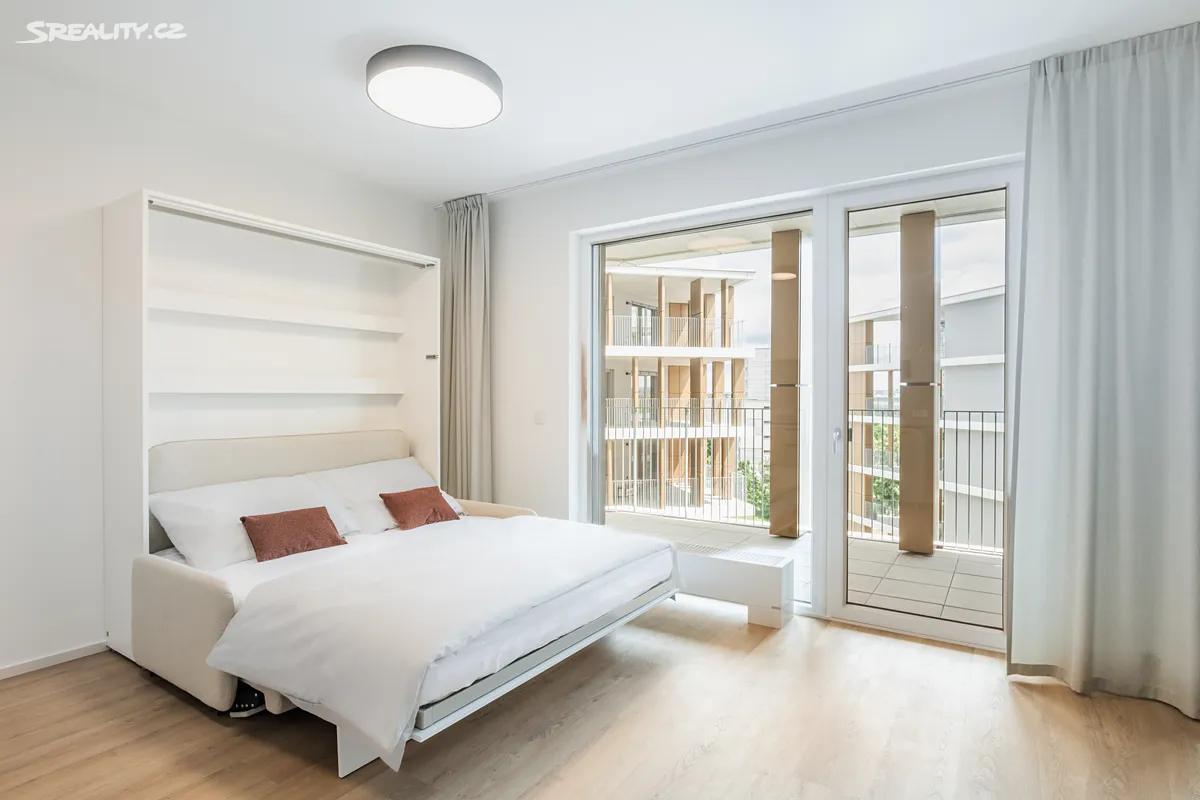 Pronájem bytu 1+kk 33 m² – pohled 4