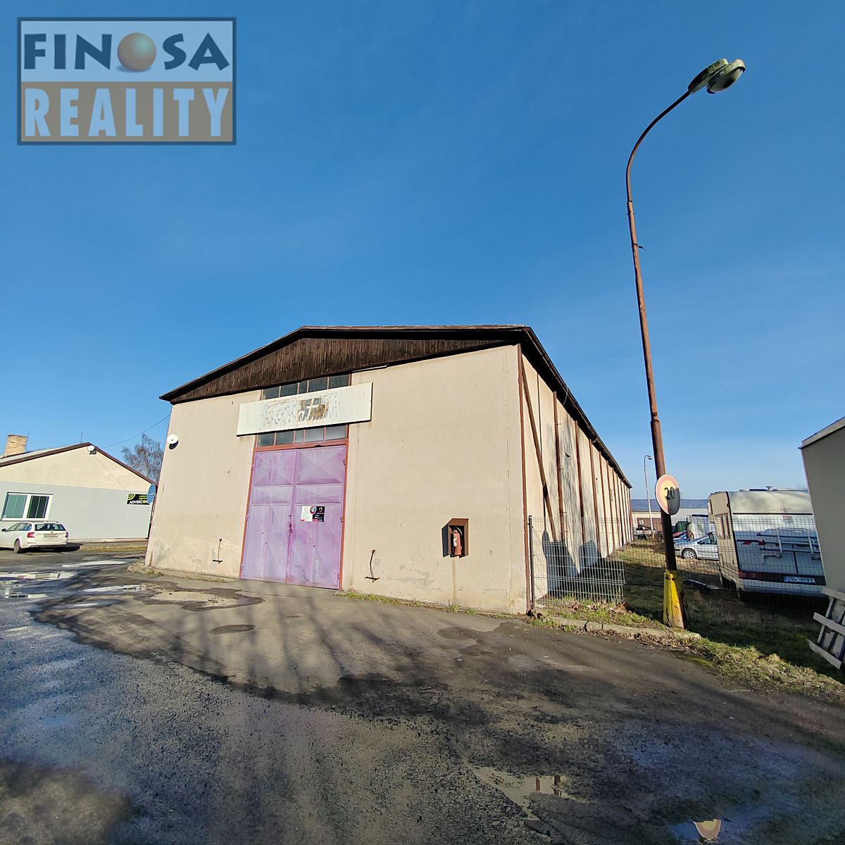 Pronájem výrobní haly, prostoru 559 m² – fotografie 3