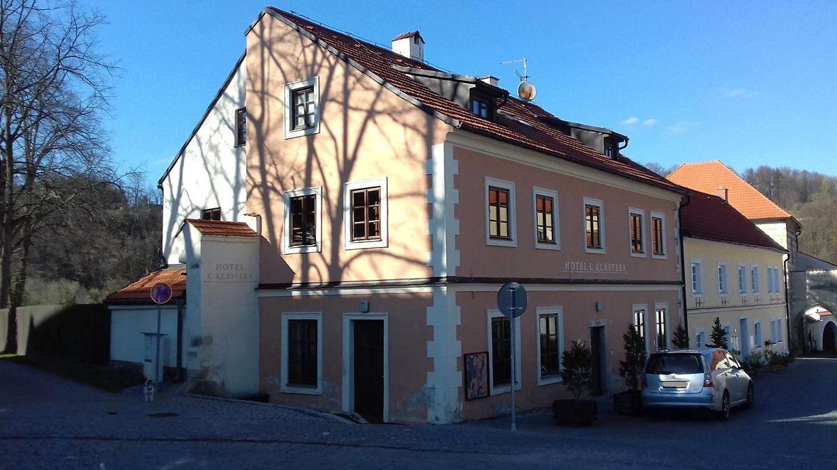 Prodej rodinného domu 500 m², pozemek 632 m² – fotografie 4