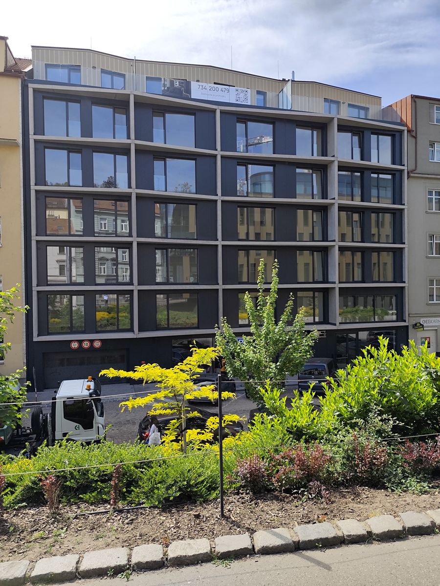 Pronájem bytu 2+kk 63 m²