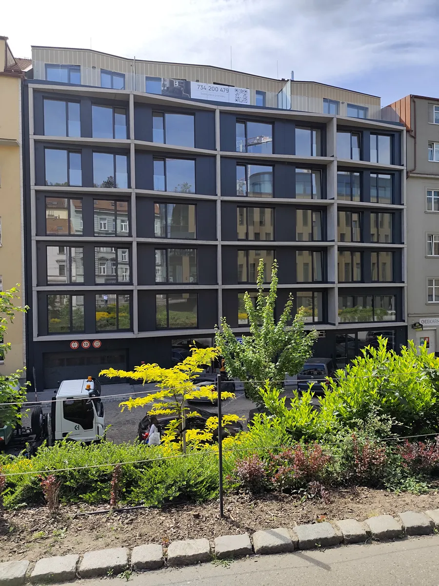 Pronájem bytu 2+kk 63 m², Praha