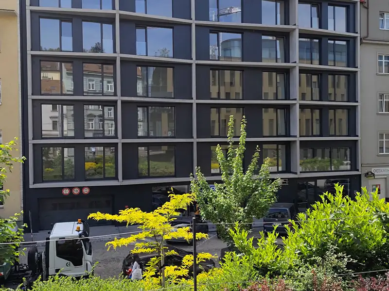 Pronájem bytu 2+kk 63 m², Praha – náhled fotky 1