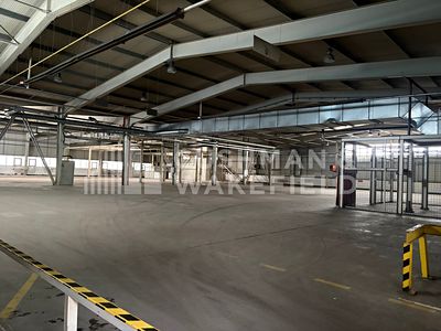 Prodej výrobní haly, prostoru 5848 m²