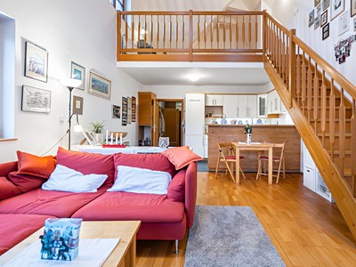 Pronájem bytu 3+kk 81 m² (Mezonet)