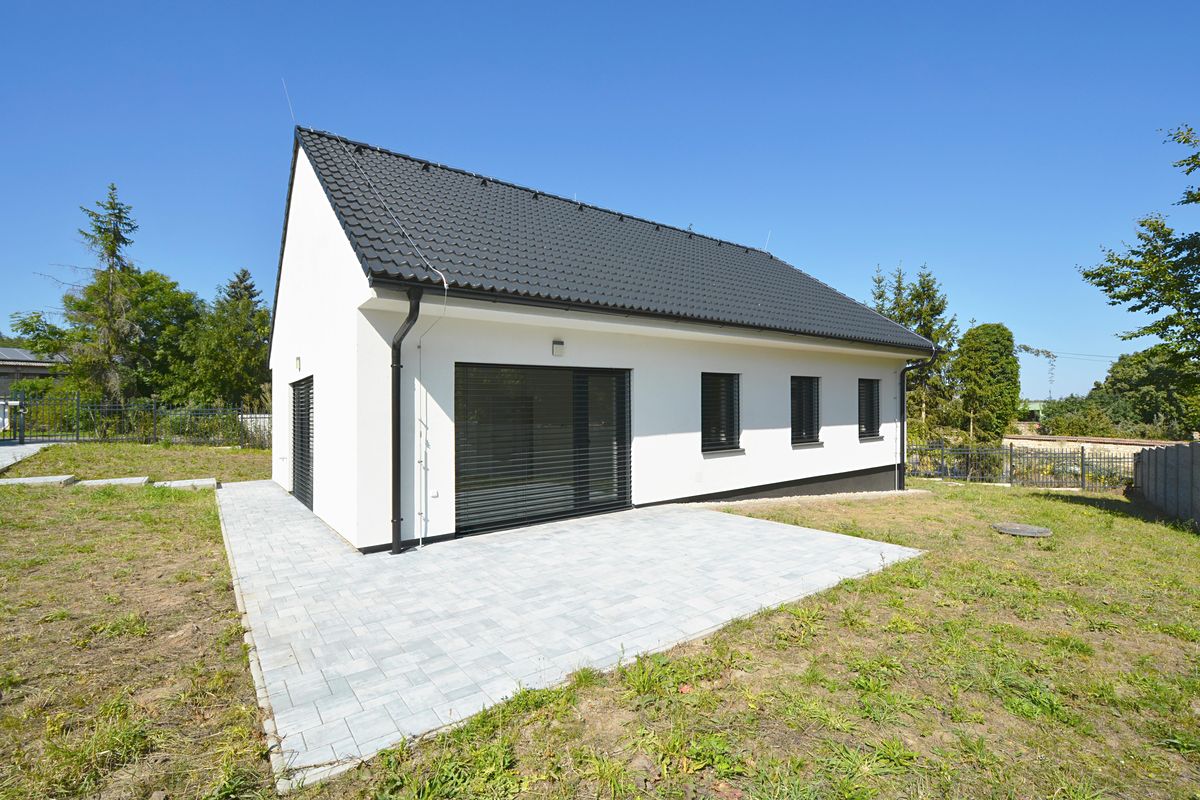 Prodej rodinného domu 92 m², pozemek 841 m²