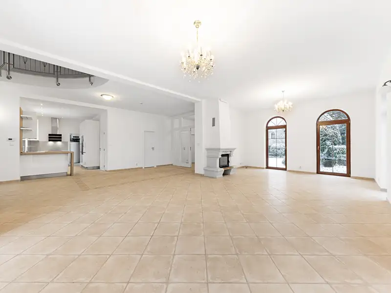 Pronájem vily 270 m², pozemek 537 m², Praha – náhled fotky 3