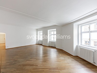 Pronájem bytu 4+1 153 m²