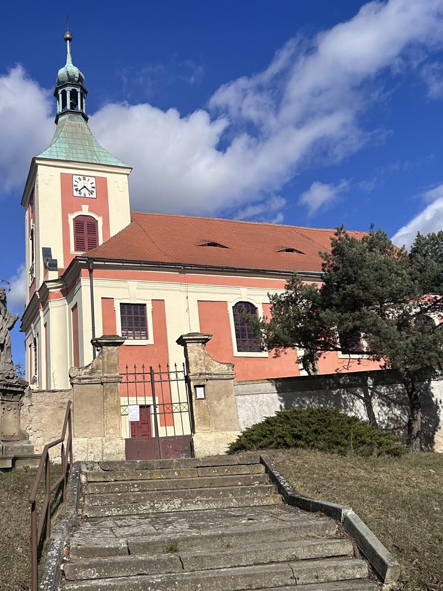Prodej stavebního pozemku 41000 m² – fotografie 2