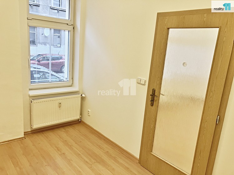 Комерційне приміщення на продаж, 65 м² (10 з 22)