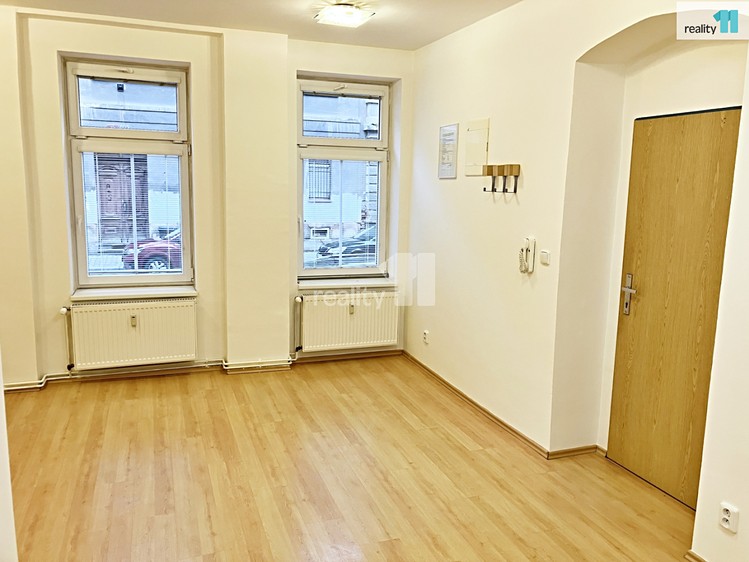 Комерційне приміщення на продаж, 65 м² (8 з 22)