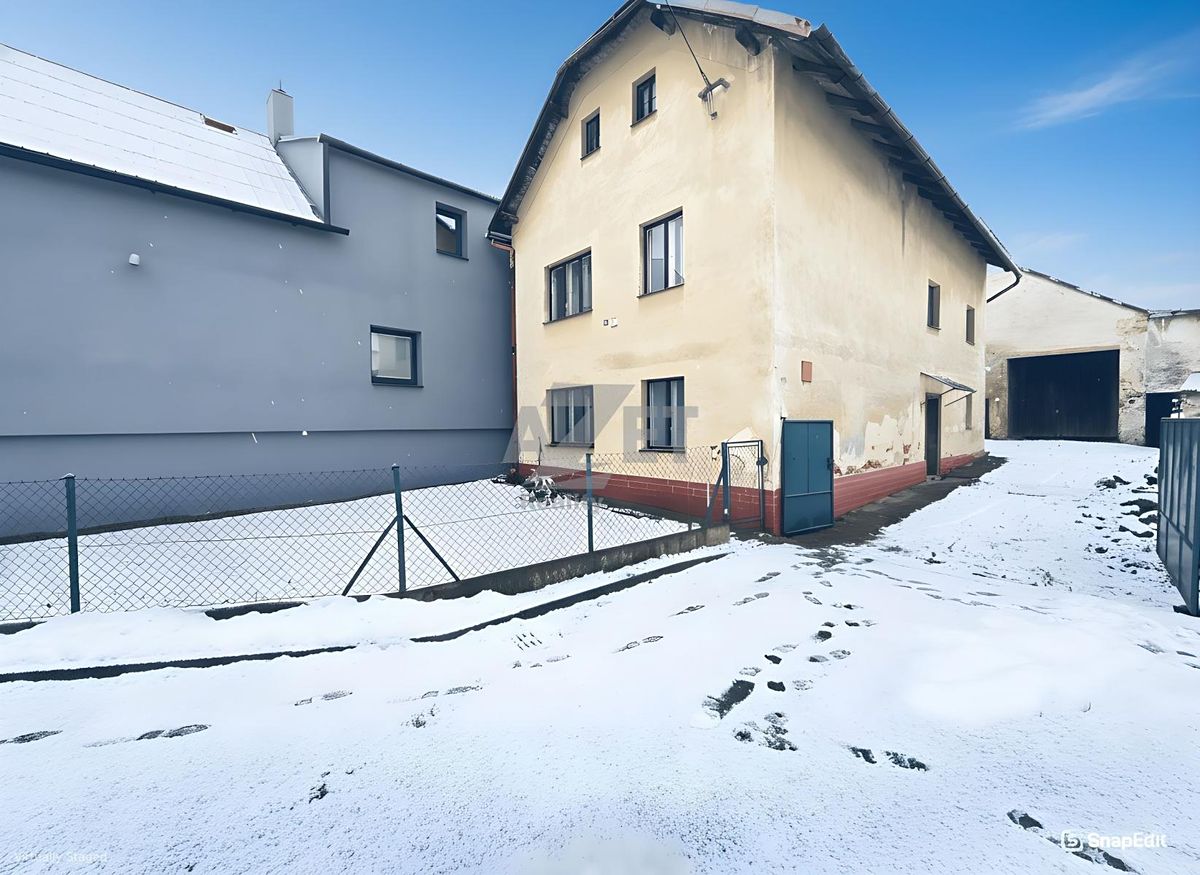 Prodej rodinného domu 180 m², pozemek 395 m² – fotografie 3