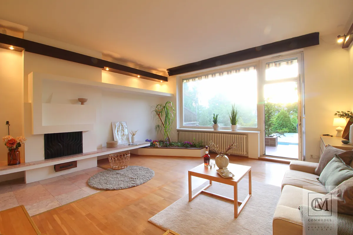 Prodej rodinného domu 237 m², pozemek 195 m²
