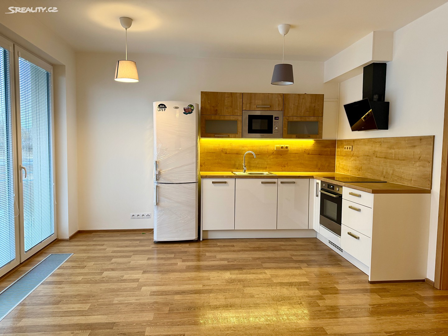Pronájem bytu 1+kk 33 m² (Jednopodlažní), Praha