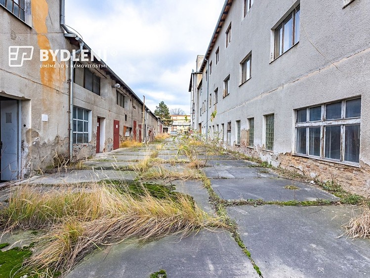 Prodej komerčního prostoru, 11 341 m² (8 z 30)